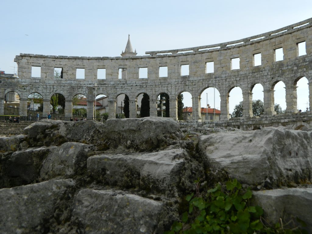 Interior del Anfiteatro de Pula.