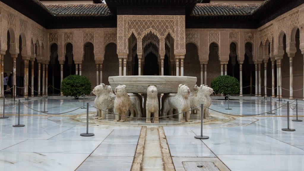 Patio de los leones de la mezquita de Córdoba.