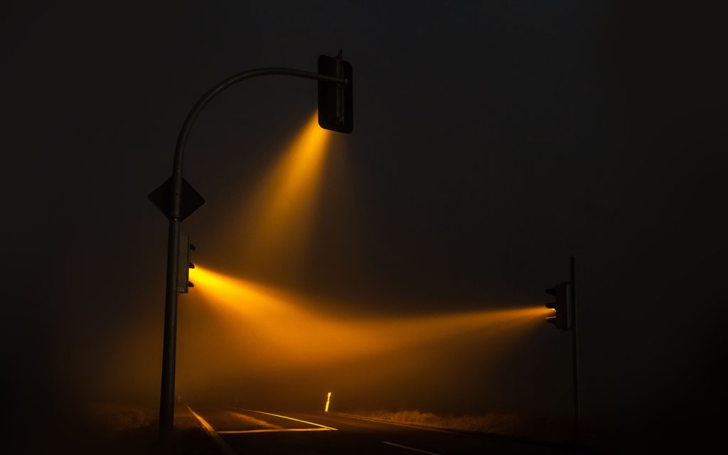 Luz amarilla, Traffic Lights, de Lucas Zimmerman.