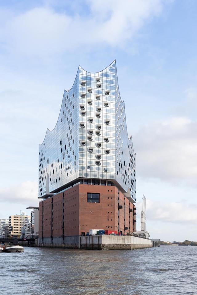 "Elbphilharmonie" de Hamburgo.