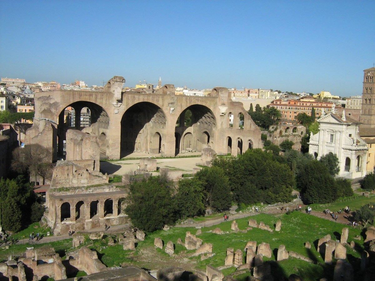 Basílica de Majencio, Roma.